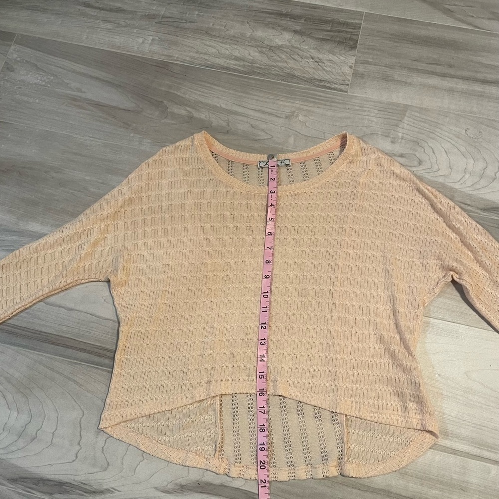 Chloe K Mesh/Knit Style Scoop Neck Light Pink Blouse-Size Small - Picture 10 of 11